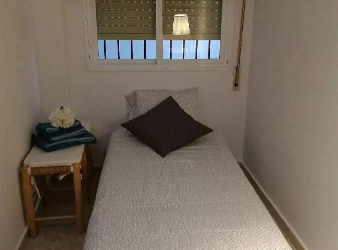 Apartment Triana Pureza 12-14 *
